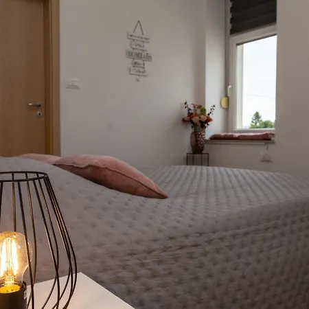 Apartamento Gold Kaštela